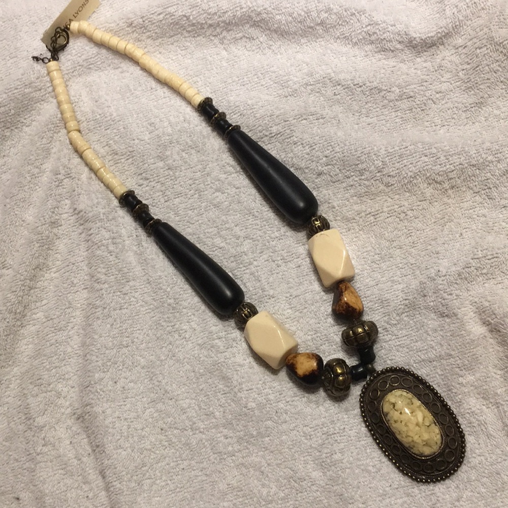 Beautiful heavy necklace